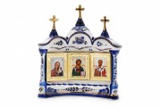 Киот малый на три иконки