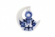 Елочная игрушка КОСМОНАВТ НА ЛУНЕ